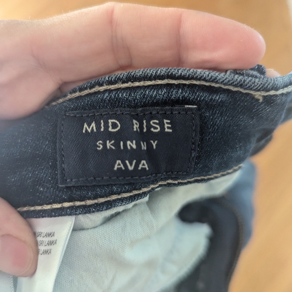 Lucky Brand mid rise skinny jeans size 6/28 - Picture 2 of 7